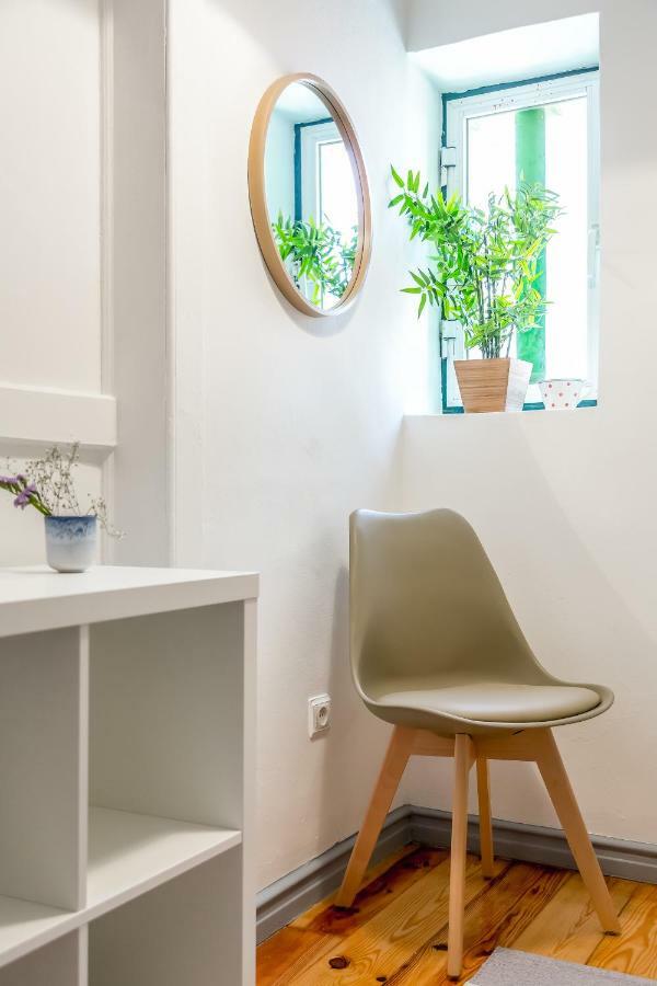 Alfama, Bright And Spacious With Private Terrace, By Timecooler Lisboa Exterior foto