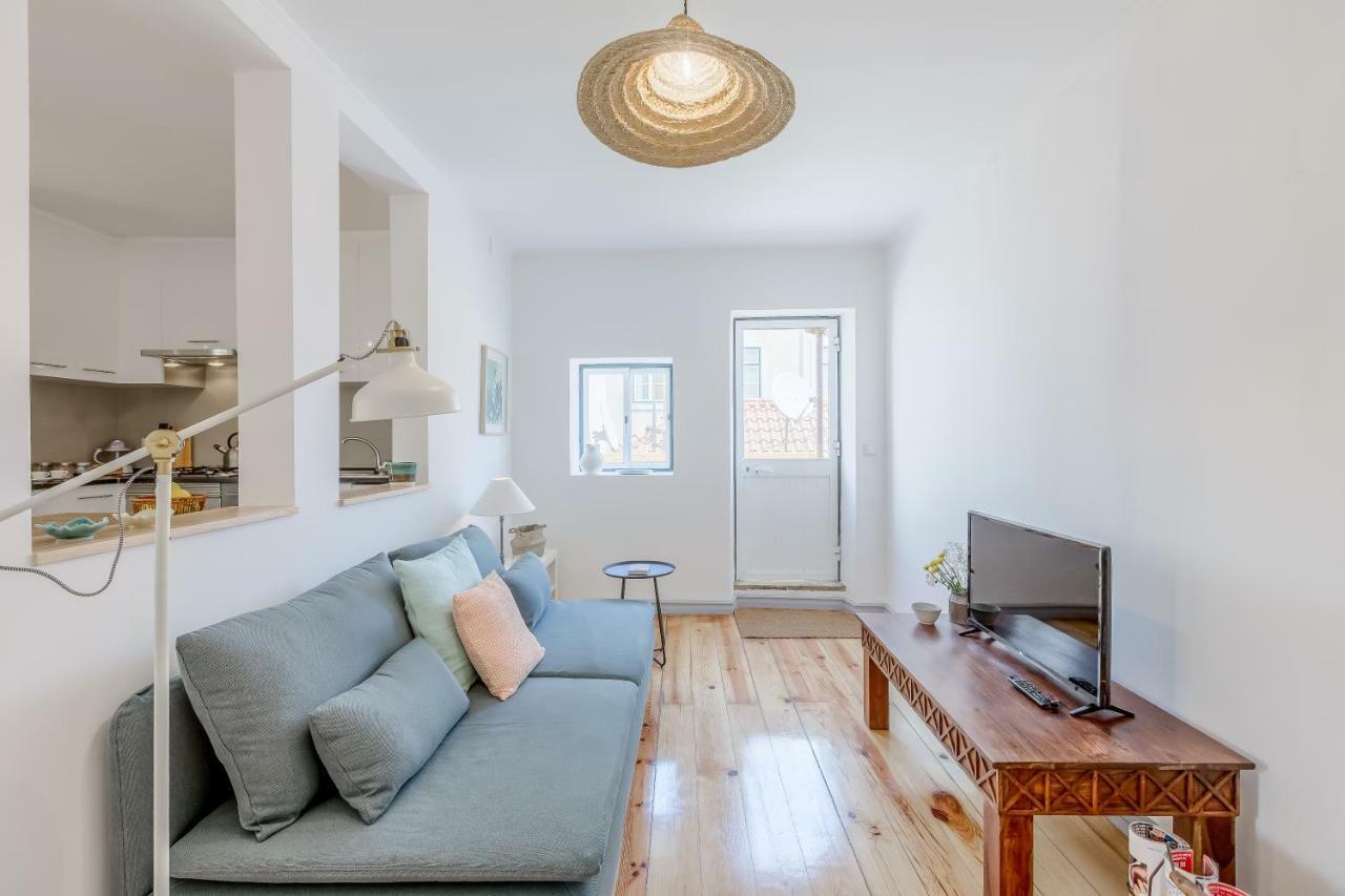 Alfama, Bright And Spacious With Private Terrace, By Timecooler Lisboa Exterior foto