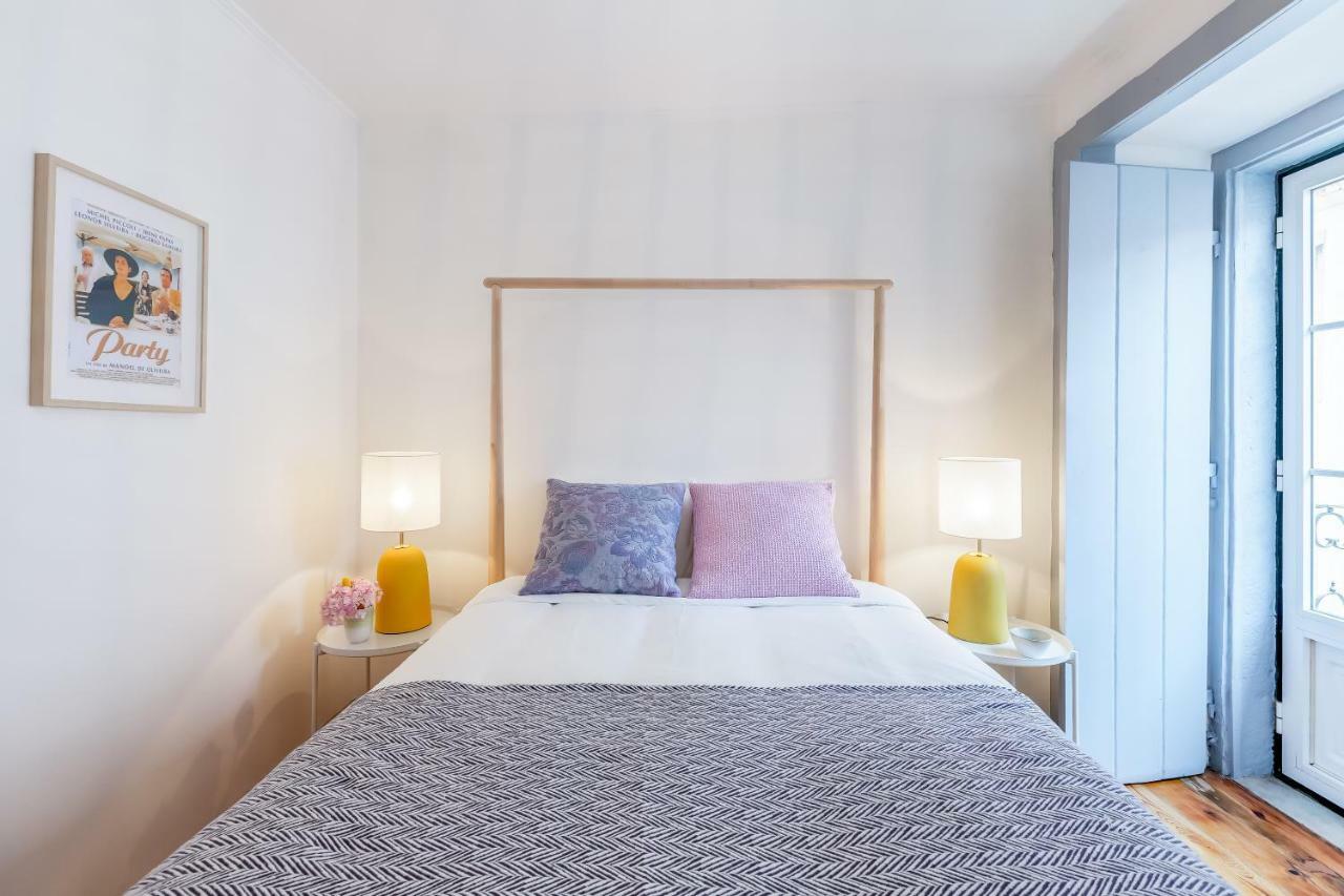 Alfama, Bright And Spacious With Private Terrace, By Timecooler Lisboa Exterior foto
